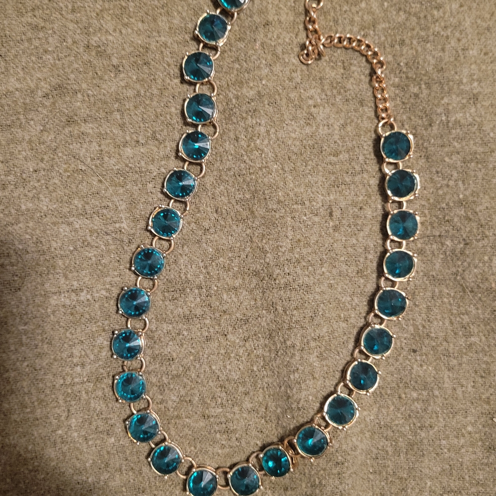 Elegant Blue Stone Necklace